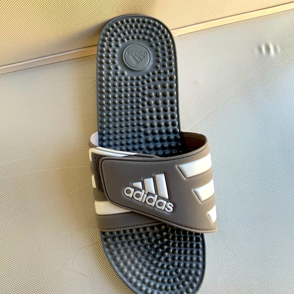 adissage 2.0 sandals
